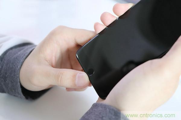 魅族M15拆解：做工精致，壓感Home鍵采用中國(guó)芯