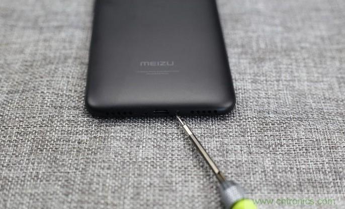 拆解魅藍(lán)6T：百元機(jī)的品質(zhì)就真的低？