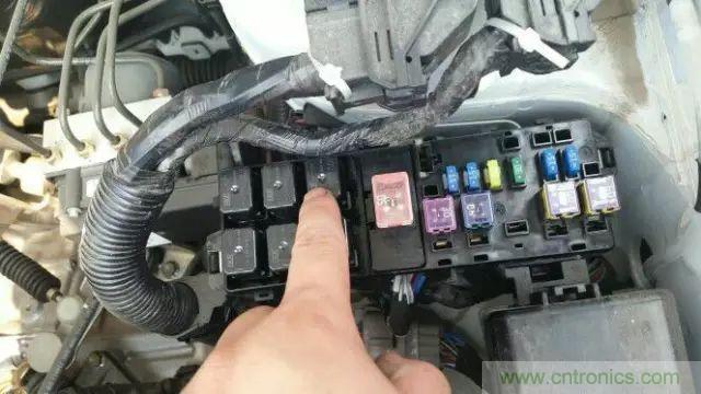 看這里，繼電器應(yīng)用的那些事兒