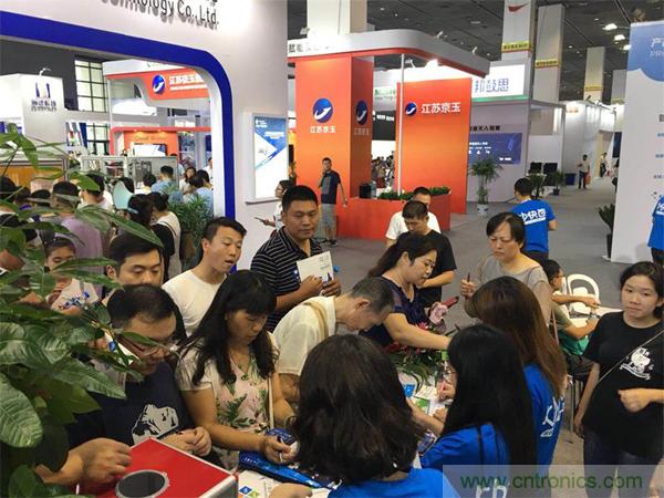 2018物博會：物聯(lián)網(wǎng)技術(shù)開發(fā)需求量大，我愛方案網(wǎng)應(yīng)接不暇！