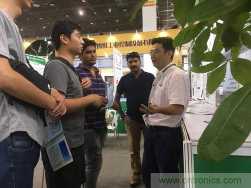 2018物博會：我愛方案網(wǎng)展區(qū)人氣高漲，吸引央企和地方官員高度關(guān)注