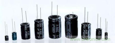 電容的尺寸、耐壓值、方向，這些參數(shù)該如何選擇？