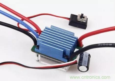 有刷電機(jī) VS 無刷電機(jī)，看看哪個(gè)更厲害？