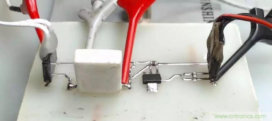 不錯(cuò)的學(xué)習(xí)貼，低壓差降壓穩(wěn)壓電路設(shè)計(jì)