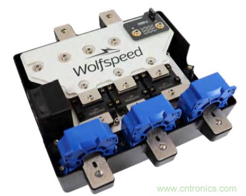 新型SiC功率模塊以之Si IGBT，在更小的封裝內(nèi)提供更高的功率密度