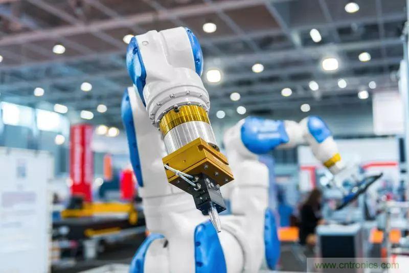 實(shí)現(xiàn)機(jī)器人的自主性？嵌入式模擬智能可以達(dá)到新高度！