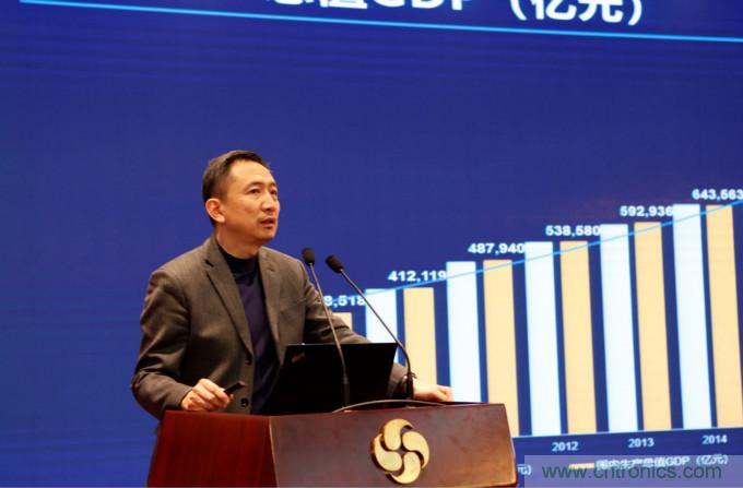 推動國內(nèi)大循環(huán)，電子產(chǎn)業(yè)如何把握當(dāng)下機(jī)遇？