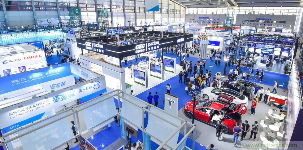 2021數(shù)字經(jīng)濟(jì)大會(huì)推5G通信展區(qū)，“5G+工業(yè)互聯(lián)網(wǎng)”，帶你體驗(yàn)萬物智聯(lián)