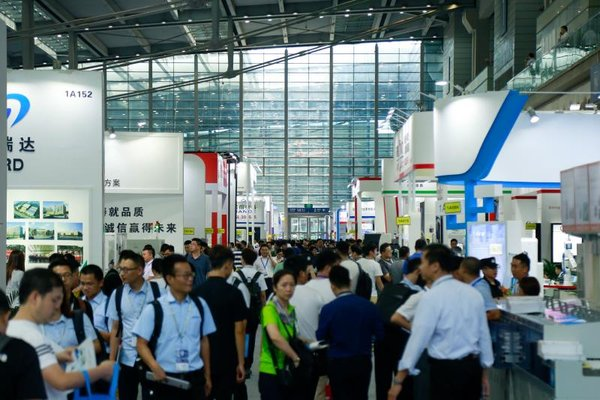 碼”?。∥逶隆靶尽睓C(jī)不容錯(cuò)過！