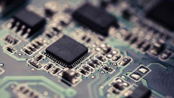 運算放大器輸出電壓反向問題：正確選型，輕松化解！