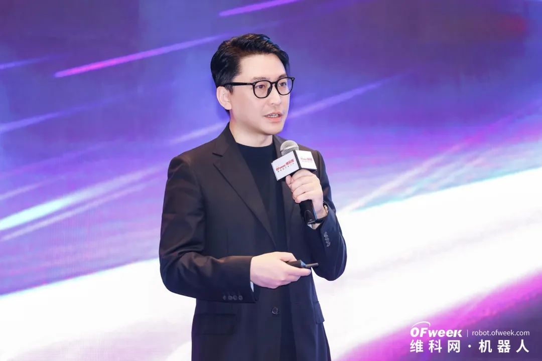 大咖齊聚，智啟新篇 | OFweek 2025（第十四屆）中國(guó)機(jī)器人產(chǎn)業(yè)大會(huì)圓滿收官！